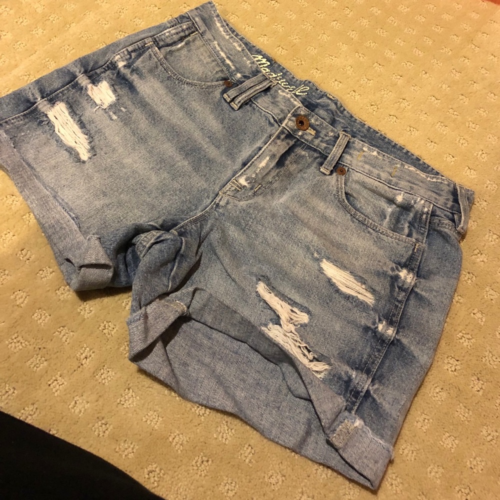 Madewell cutoff denim shorts size 26